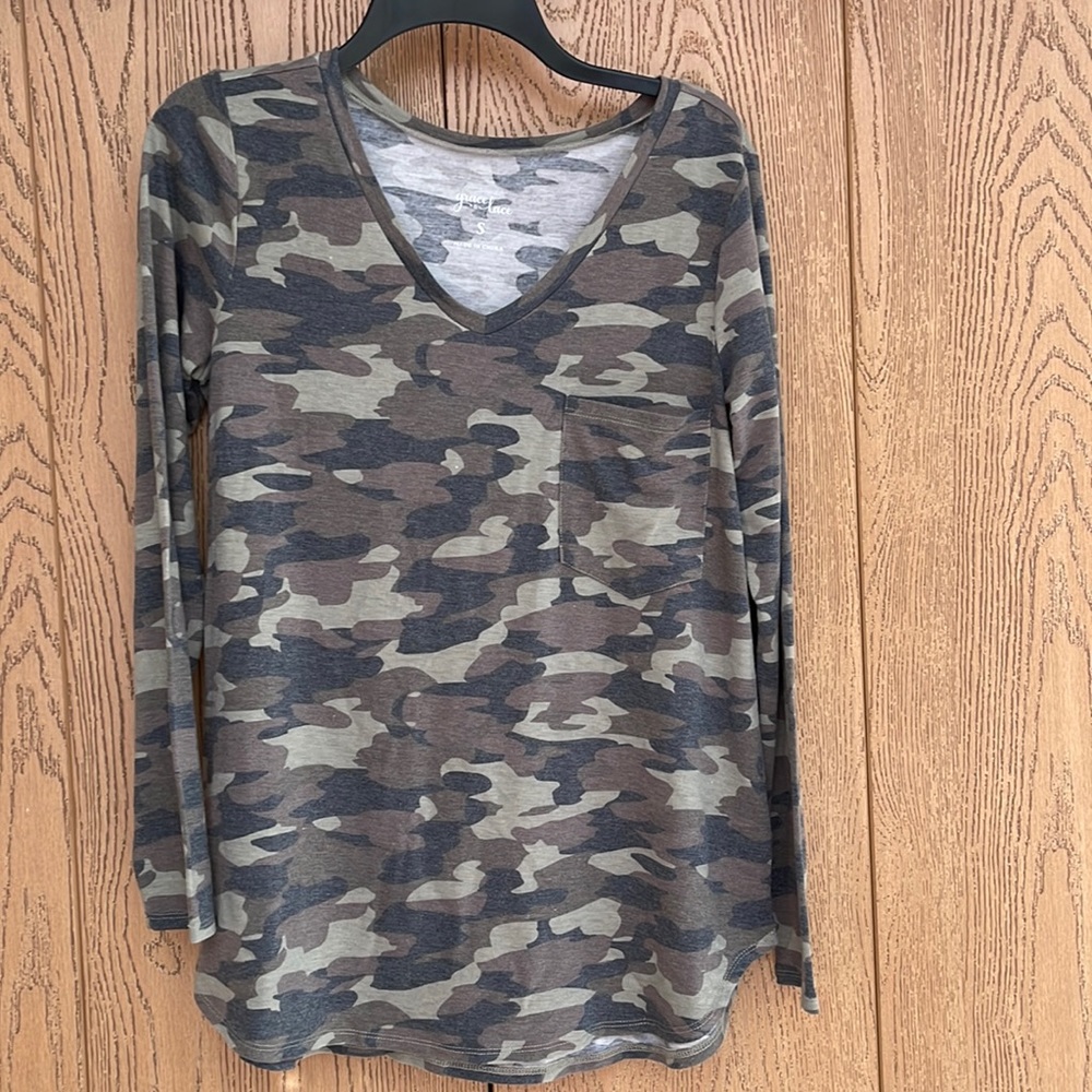 Grace & Lace Camo long sleeve shirt